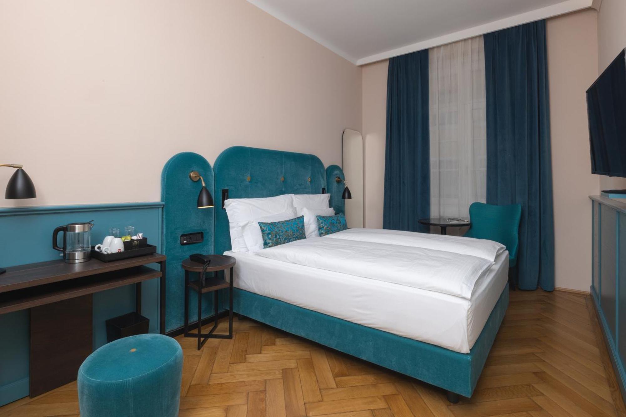 Stadt Hotel Citta Болзано Екстериор снимка